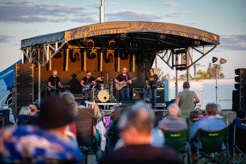 Outback Festival - Lennox Head Accommodation 2