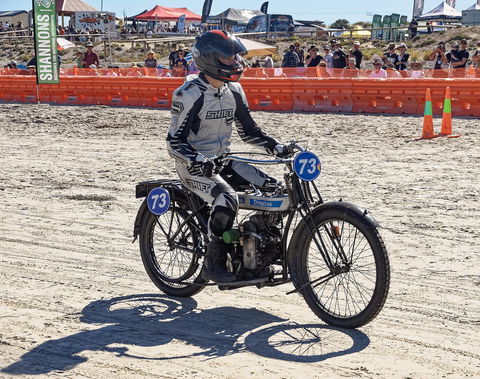 Sellicks Beach Historic Motorcycle Races - Lennox Head Accommodation 2