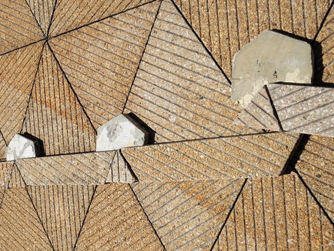 WA Now – Tom Mùller: Monolith Scores - Virtual Exhibition - Lennox Head Accommodation 0