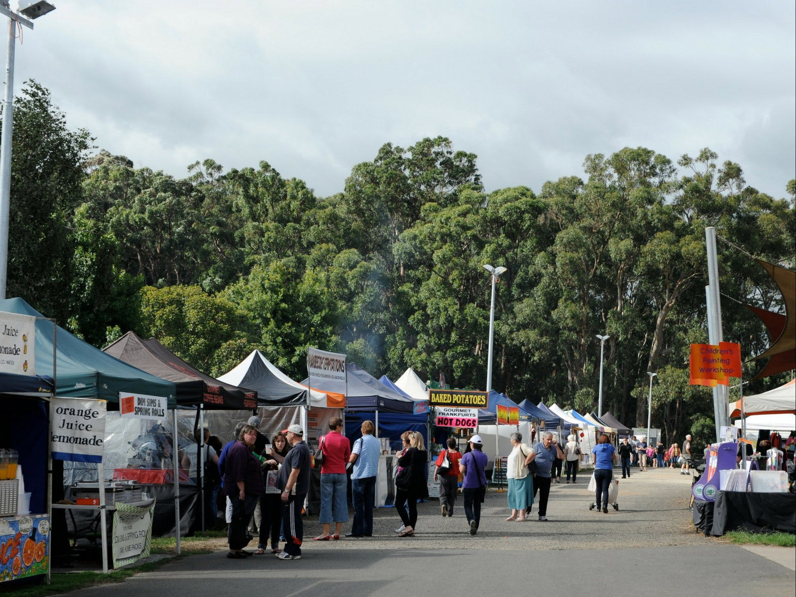 Warragul VIC Lennox Head Accommodation