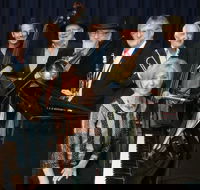 The Caxton Street Jazz Band in the Swigmore Hall at Robert Channon Wines - Lennox Head Accommodation