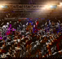 VDM Fest - Rock Edge Country Music Festival - Lennox Head Accommodation