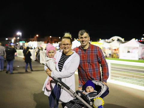 Gosford Night Markets - Lennox Head Accommodation 2