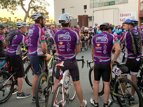 Hand Heart Pocket River 2 Reef Ride - Lennox Head Accommodation 0