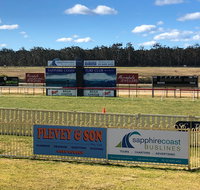 Tathra Cup Hawaiian Themed Fashions on the Field - Lennox Head Accommodation