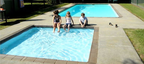 High Country Motor Inn - Lennox Head Accommodation 1