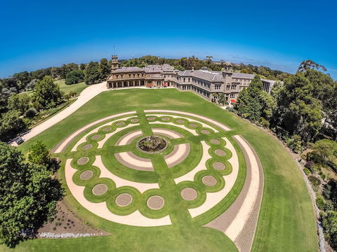 Lancemore Mansion Hotel Werribee Park - Lennox Head Accommodation 2