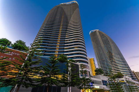 Peppers Broadbeach - Lennox Head Accommodation 3