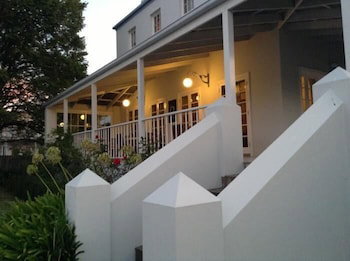 Oscars Waterfront Boutique Hotel - Lennox Head Accommodation 0