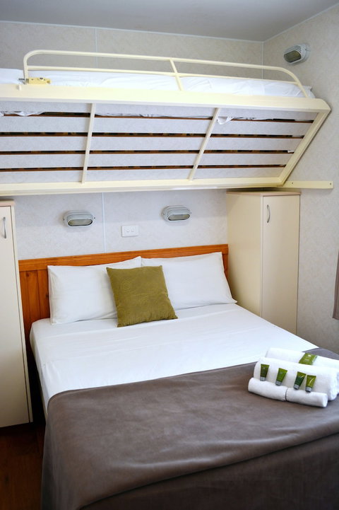 Nitmiluk Chalets - Lennox Head Accommodation 2