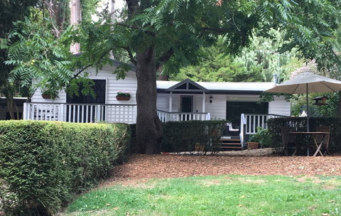 Clarendon Cottages - Lennox Head Accommodation 1