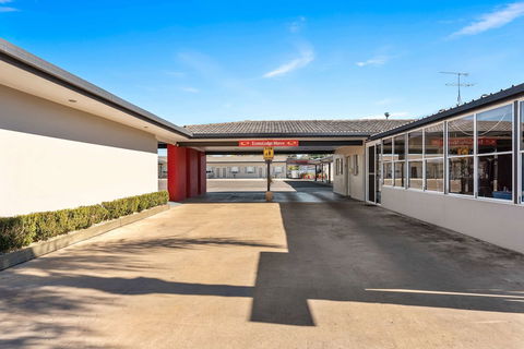 Econo Lodge Moree Spa Motor Inn - Lennox Head Accommodation 4