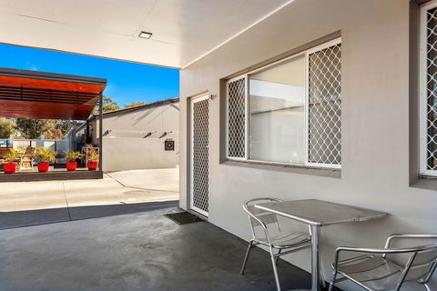 Econo Lodge Moree Spa Motor Inn - Lennox Head Accommodation 1