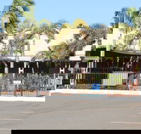 Karratha Central Apartments - Lennox Head Accommodation