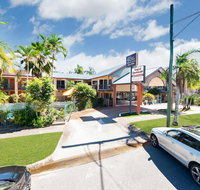 Tropical Queenslander - Lennox Head Accommodation