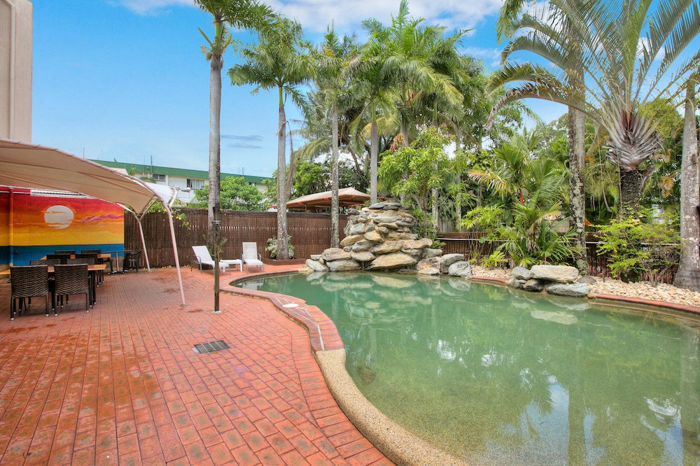 Cairns QLD Lennox Head Accommodation