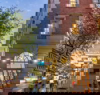 Chancellor on Currie - Lennox Head Accommodation