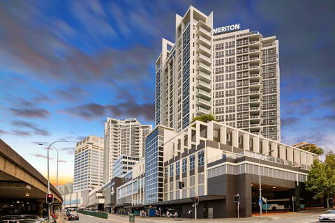Meriton Suites Bondi Junction - Lennox Head Accommodation 1