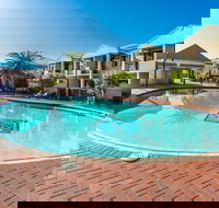 Country Comfort Perth - Lennox Head Accommodation