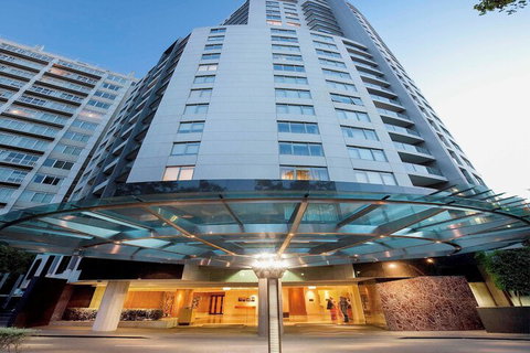 Quay West Suites Melbourne - Lennox Head Accommodation 1
