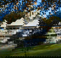 Lake House Daylesford - Lennox Head Accommodation