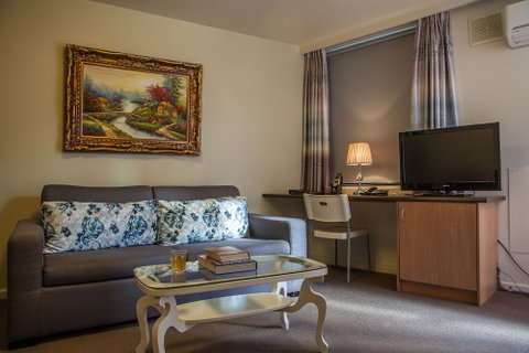 Albert Heights Serviced Apartments - Lennox Head Accommodation 4