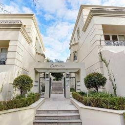Caroline Serviced Apartments South Yarra - Lennox Head Accommodation 3