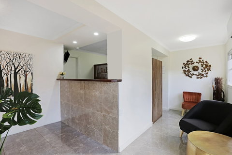 Tudor Motor Inn Warrnambool - Lennox Head Accommodation 1