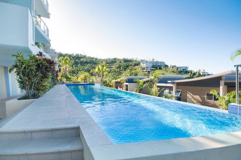 Azure Sea Whitsunday Resort - Lennox Head Accommodation 3