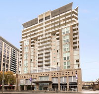 Oaks Adelaide Embassy Suites - Lennox Head Accommodation