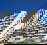 Broadbeach Travel Inn Apartments - Lennox Head Accommodation