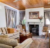 Reillys Wines Heritage Cottages - Lennox Head Accommodation