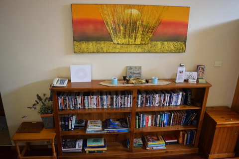 Bluebell Cottage - Lennox Head Accommodation 2