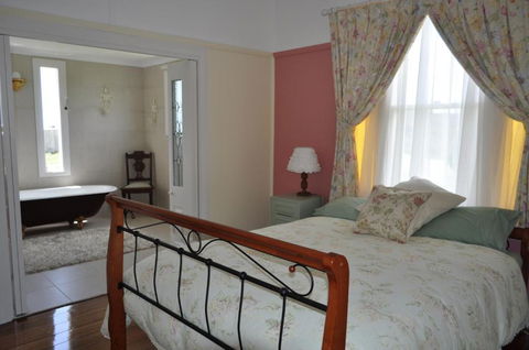 Beths Cottage Roaring 40s - Lennox Head Accommodation 6