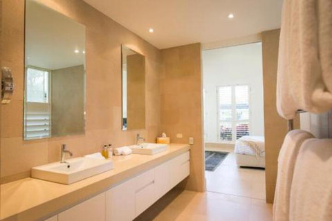 Karaka - Lennox Head Accommodation 6