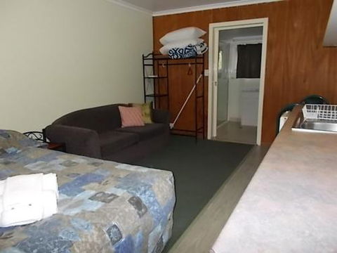 Oakridge Motel Tourist Park - Lennox Head Accommodation 1