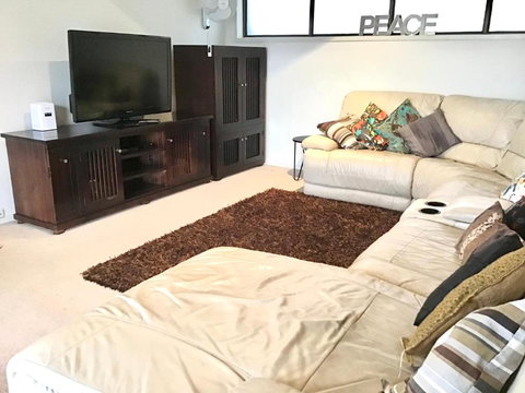 Serenity By The Lake - Lennox Head Accommodation 6