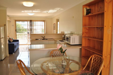 Isla House PA - Lennox Head Accommodation 6