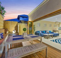 Sorrento Beach Manor - Lennox Head Accommodation