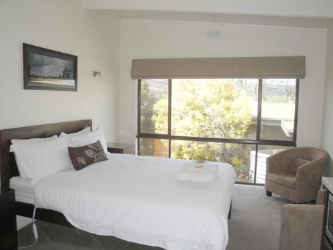 Off Mountain Accommodation - Lennox Head Accommodation 4