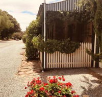 The Olde Devonshire House - Lennox Head Accommodation