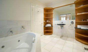 Daylesford VIC Lennox Head Accommodation