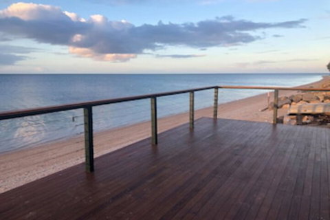 Peter's Port - Lennox Head Accommodation 0