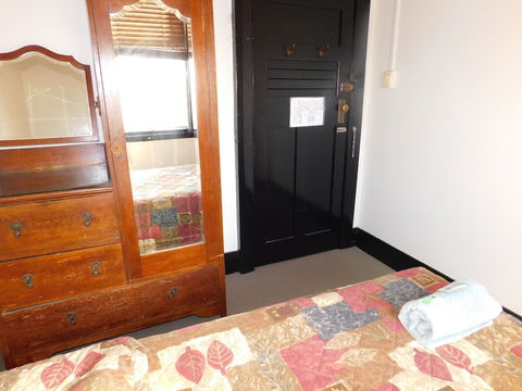 Royal Hotel Moree - Lennox Head Accommodation 6