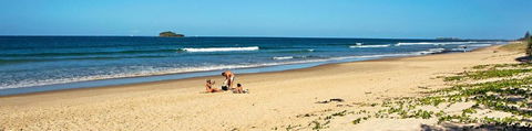 Marcoola House Pet Friendly Sunshine Coast - Lennox Head Accommodation 3