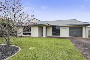 Starline - Lennox Head Accommodation 0