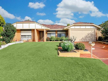 Murdoch Station B&B - Lennox Head Accommodation 0