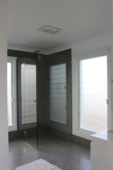 Red Waratah - Lennox Head Accommodation 1