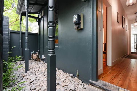 Geisha House - Lennox Head Accommodation 1