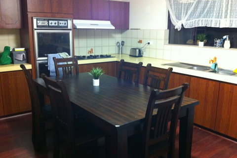 Perth Stadium Homestay - Lennox Head Accommodation 5